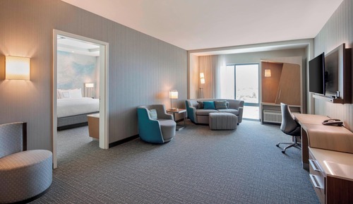 Suite, 1 Bedroom, Accessible Bathtub, City View