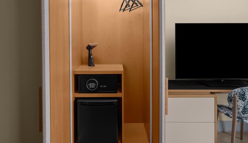 Room, 1 King Bed, Accessible (Hearing)