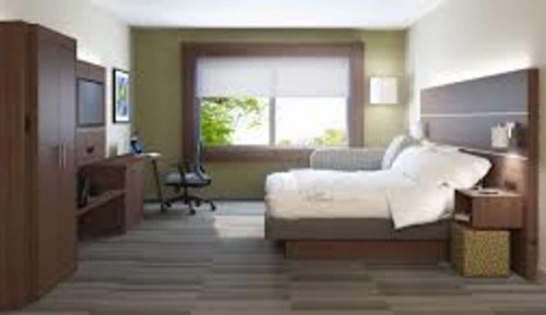 Standard Room, 1 King Bed