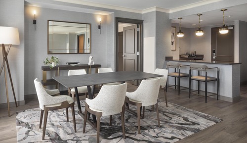 Luxury Suite