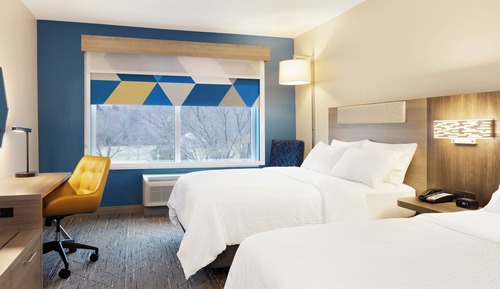 Standard Room, 2 Queen Beds, Accessible (Comms, Mobil, Access Tub)
