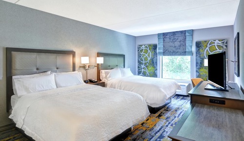 Room, 2 Queen Beds, Accessible, Non Smoking (w/ bathtub)