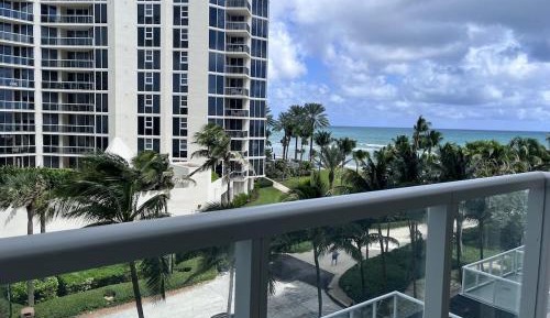 Studio Apartment with Sea View