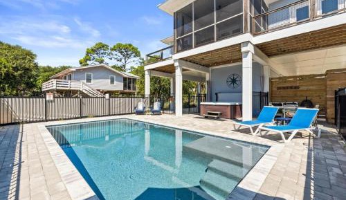 Three-Bedroom Vacation Home 