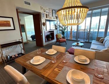 One-Bedroom Apartment with View