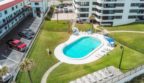 Two Bedroom Apartment 