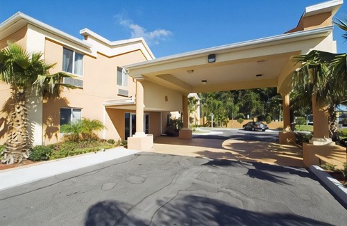Edgewater Hotel | Best Western Edgewater Inn