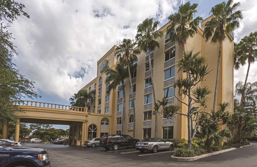 West Palm Beach Hotel | La Quinta by Wyndham West Palm Beach Airport