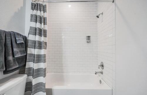 Tampa Heights House | 2604 N Highland Ave, Unit A