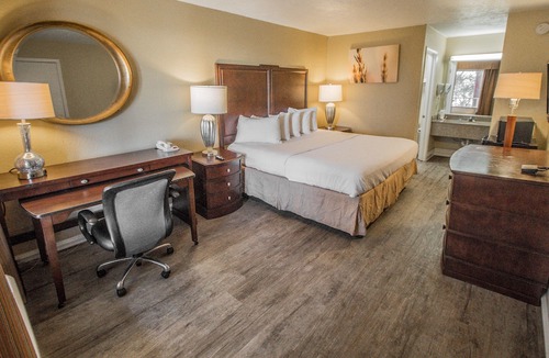 Fort Walton Beach Hotel | Days Inn by Wyndham Fort Walton Beach