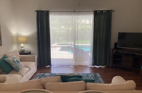 Silver Creek House | Large family vacation home, close to Disney, private pool & spa, newly remodeled