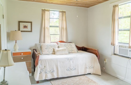 Melbourne Village House | Oasis In The Heart Of Melbourne... Check out our aerial video.