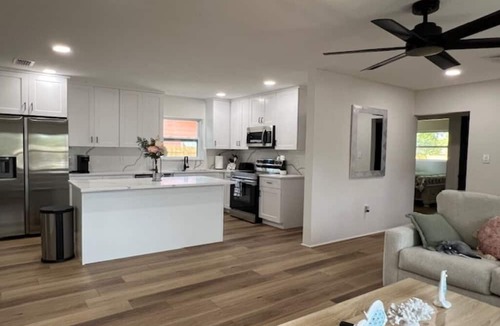 Anona House | Just Moments From The Shore - Summer Specials