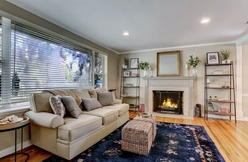 Miramar House | Historic SanMarco Hideaway for 4