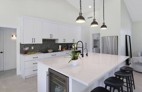 Lake Worth House | Calm Resort Stay Wellington/West Lake Worth