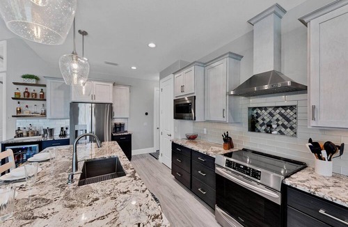 South Gulf Cove Apartment | 3 Bedroom House 728591 by Houzlet