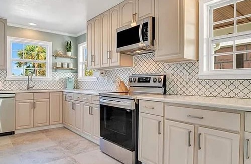 Marineland Acres House | Serene Sunrise Retreat 1 Mile to Crescent Beach
