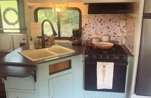 Pomona Park House | Charming Renovated RV Tiny Home Retreat in Pomona Park