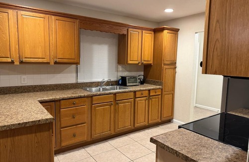 Pine Hills House | 4-bedroom house in fantastic Orlando with AC, WiFi