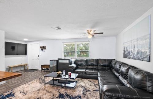 Ridge Wood Heights House | Ultimate Private Home with Heated Pool