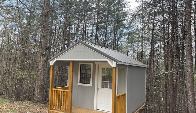 Cozy 1-bedroom cabin in peaceful Reliance with AC