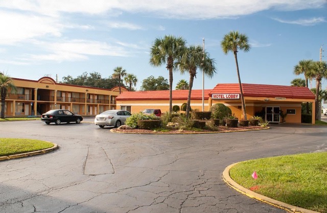 Scottish Inn Downtown Jacksonville